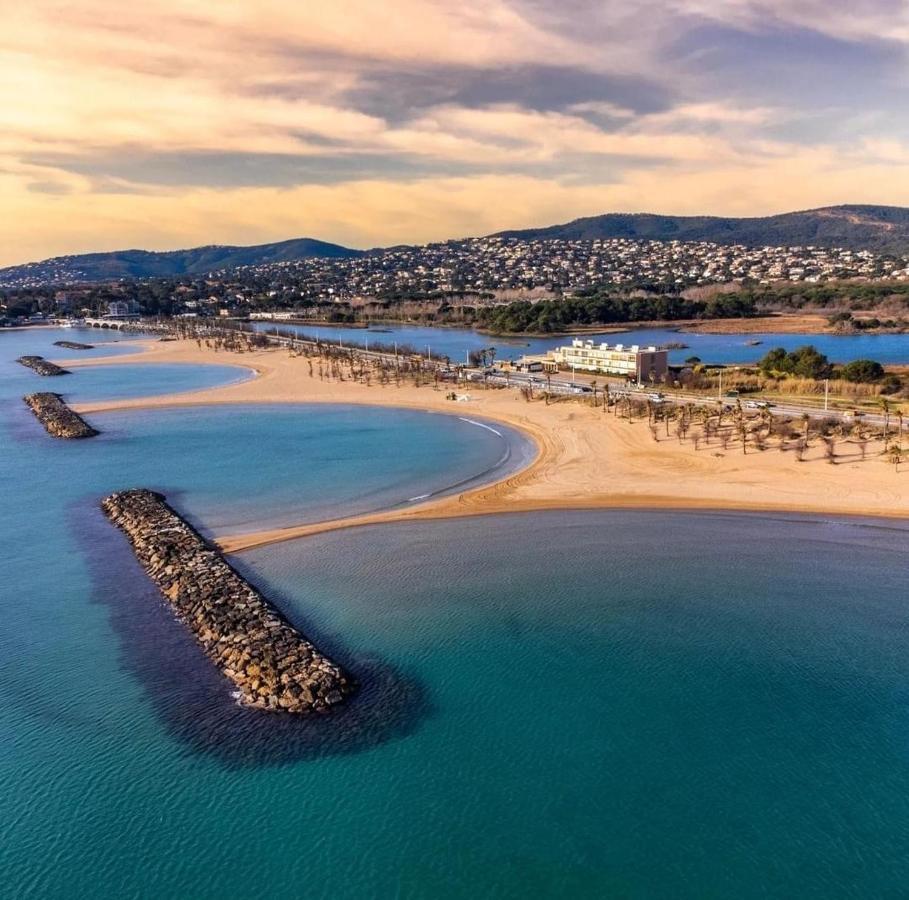 Appartamento Le Venise 3 Etoiles Frejus Saint Aygulf Esterno foto